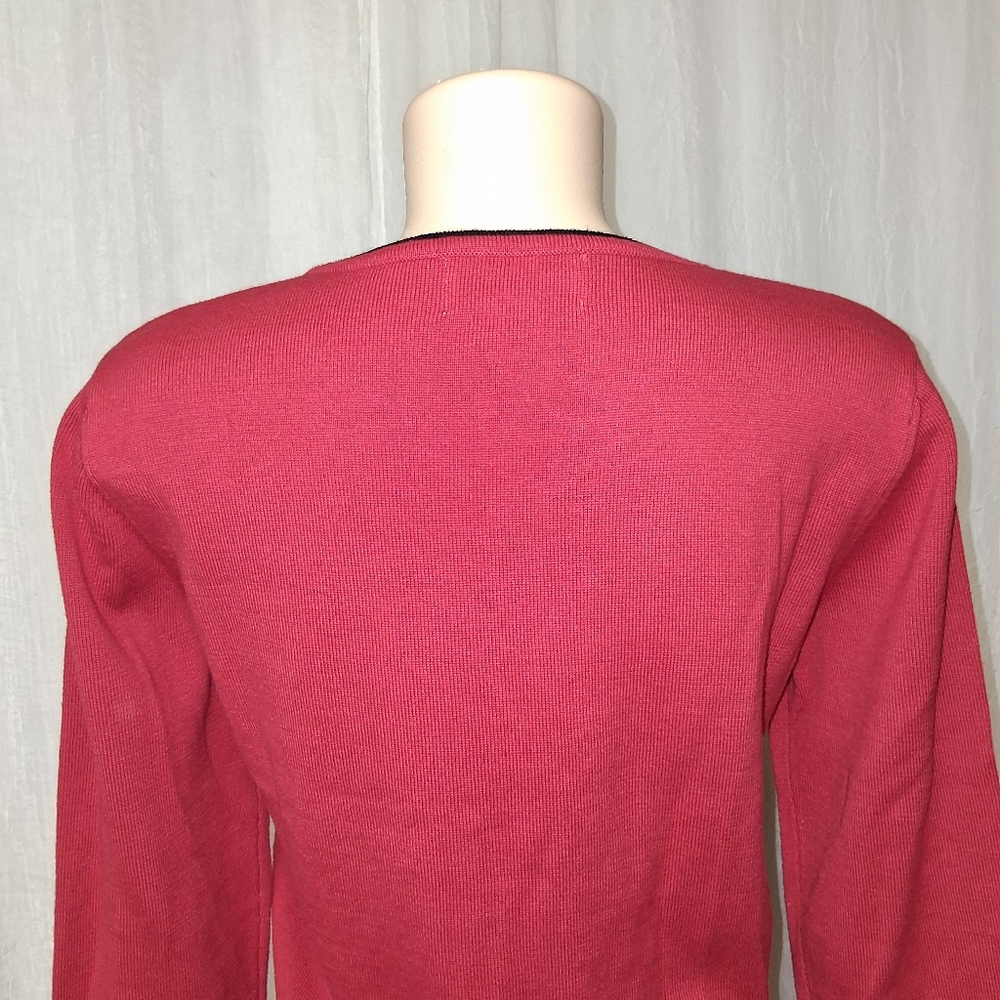 Alfred Dunner Women's Red Sweater with Black and White Details SZ PM 60%cotton. - Picture 7 of 16